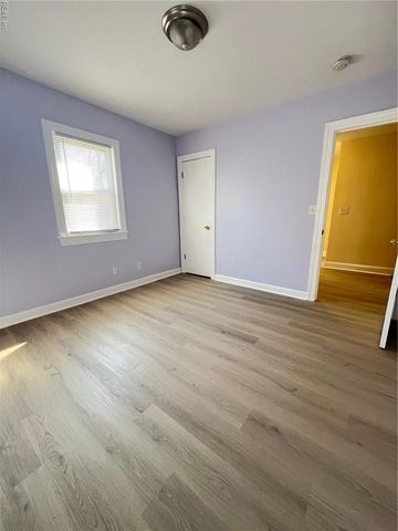 3204 Roanoke AVE, Newport News, VA 23607