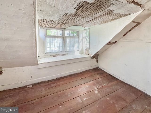 23 MARKET ST, Millville, NJ 08332