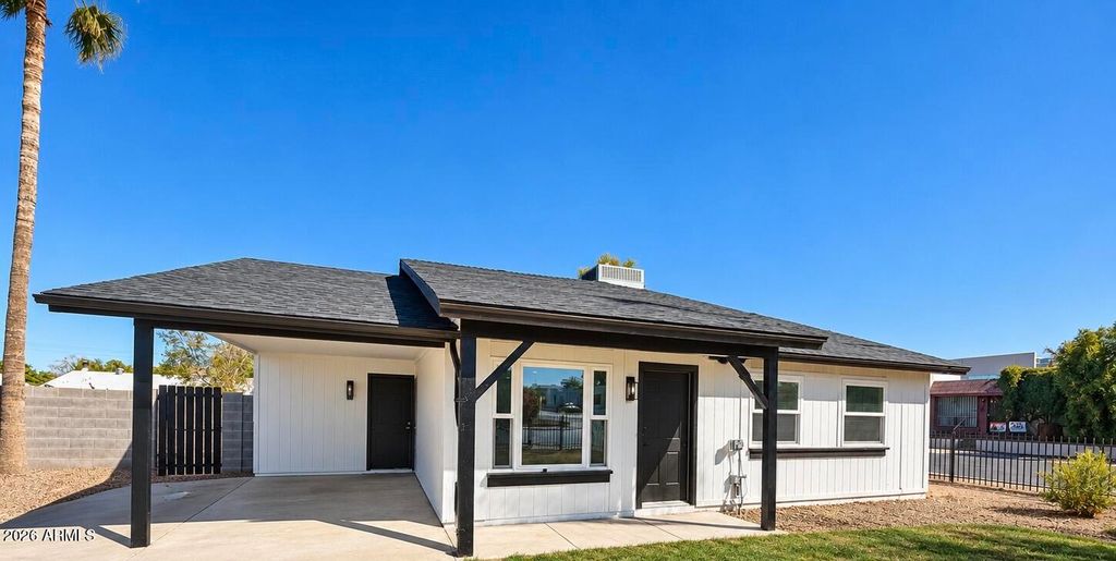 4627 S HANNA Drive, Tempe, AZ 85282 — exterior