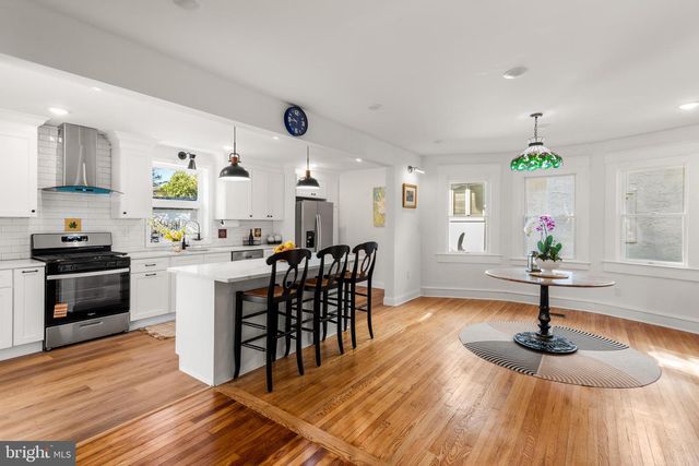 606 VALLEY RD, Havertown, PA 19083