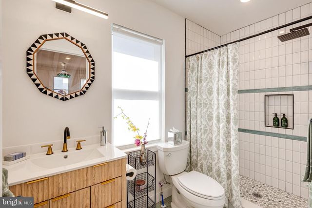 606 VALLEY RD, Havertown, PA 19083