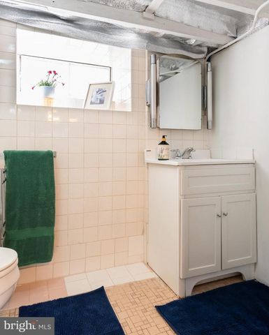 606 VALLEY RD, Havertown, PA 19083