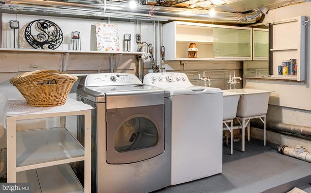 606 VALLEY RD, Havertown, PA 19083