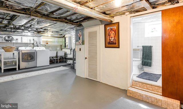 606 VALLEY RD, Havertown, PA 19083