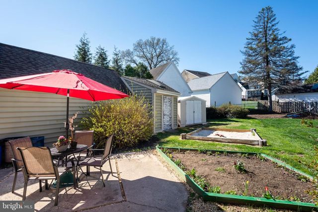 606 VALLEY RD, Havertown, PA 19083