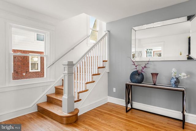 606 VALLEY RD, Havertown, PA 19083