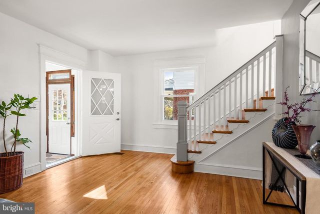 606 VALLEY RD, Havertown, PA 19083