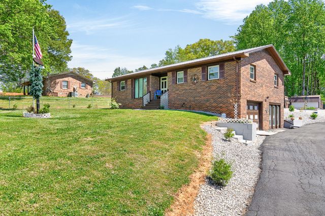 480 Camp Dr, Sparta, TN 38583