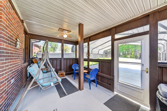 480 Camp Dr, Sparta, TN 38583