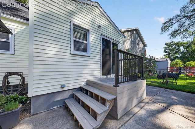 1110 Bauman Avenue, Royal Oak, MI 48073