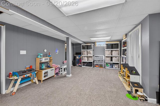 1110 Bauman Avenue, Royal Oak, MI 48073
