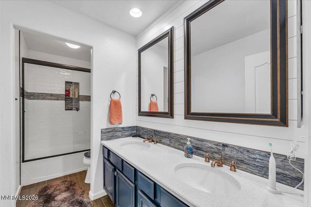 6996 Poco Bueno Circle, Sparks, NV 89436