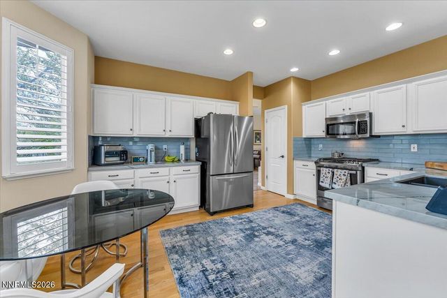 6996 Poco Bueno Circle, Sparks, NV 89436
