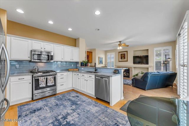 6996 Poco Bueno Circle, Sparks, NV 89436