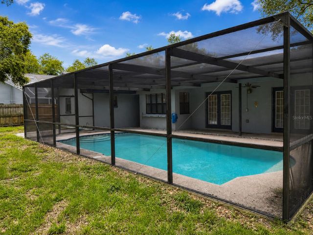 2013 KAMENSKY ROAD, Clearwater, FL 33763