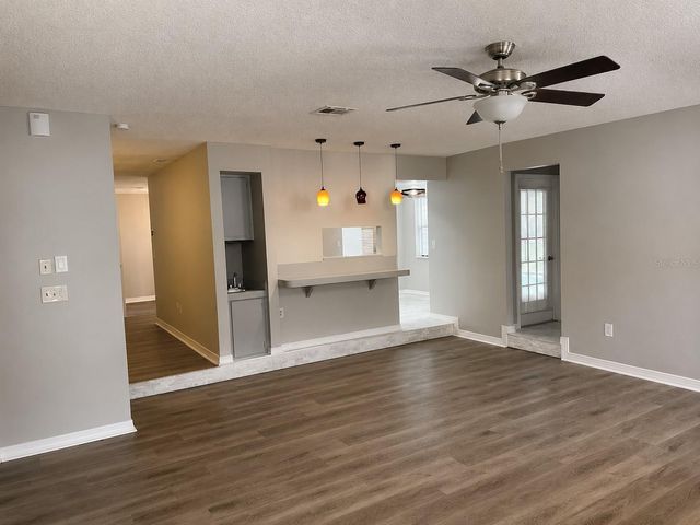 2013 KAMENSKY ROAD, Clearwater, FL 33763