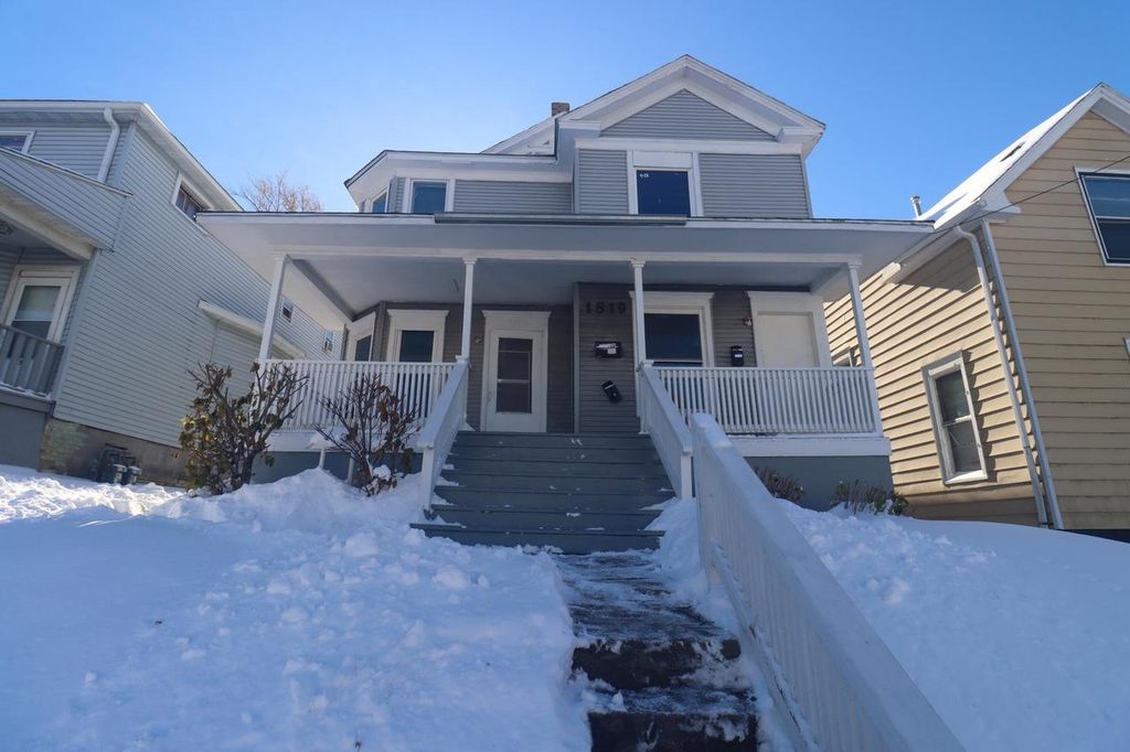 1819 W 6th STREET, Racine, WI 53404