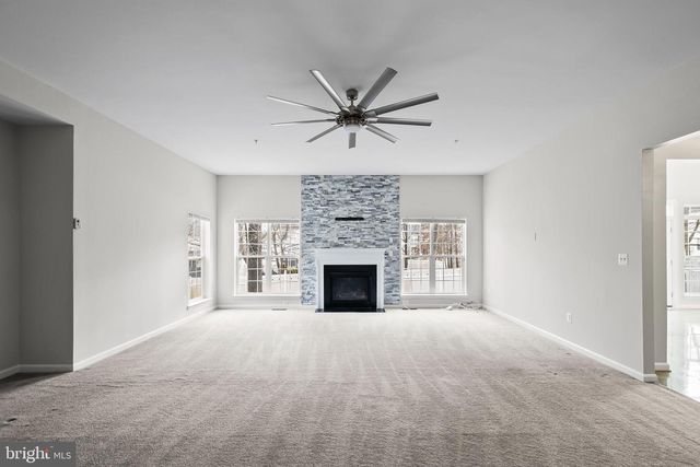 9015 HELMSLEY DR, Clinton, MD 20735