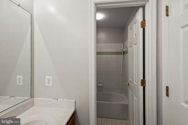 9015 HELMSLEY DR, Clinton, MD 20735