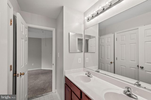 9015 HELMSLEY DR, Clinton, MD 20735