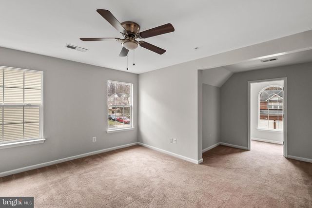 9015 HELMSLEY DR, Clinton, MD 20735