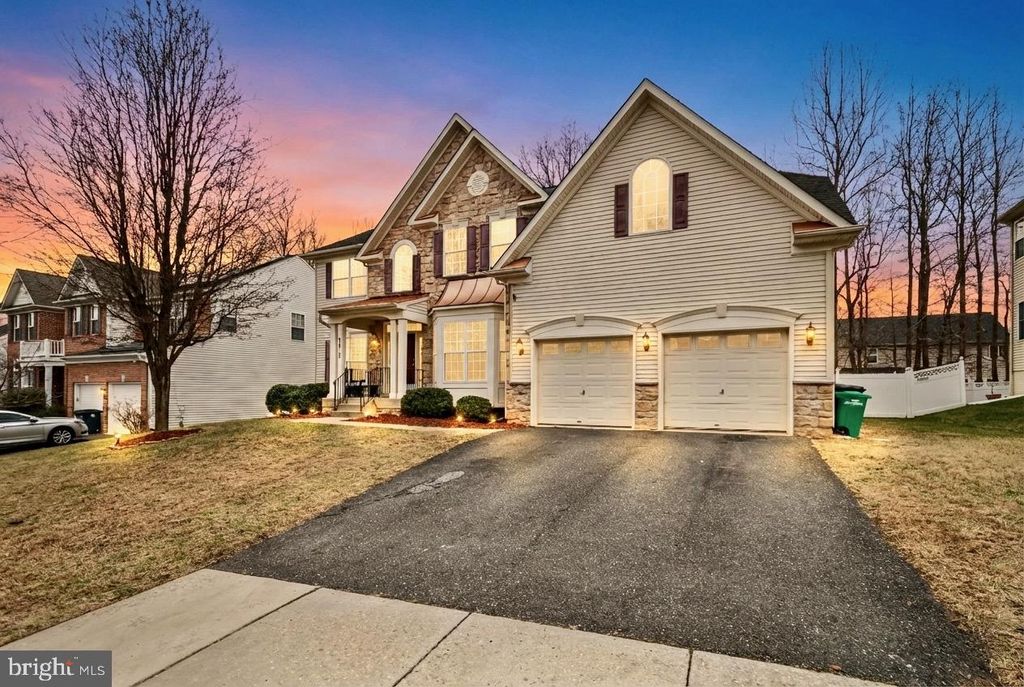 9015 HELMSLEY DR, Clinton, MD 20735