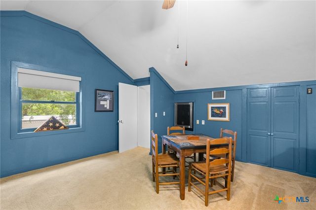 407 Pasadena Drive, Victoria, TX 77904