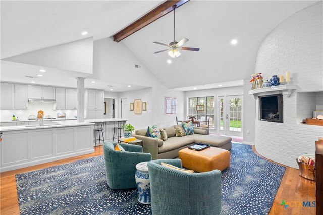 407 Pasadena Drive, Victoria, TX 77904