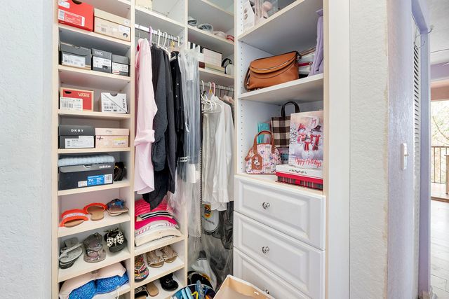 6592 W Sample Road 6592, Coral Springs, FL 33067