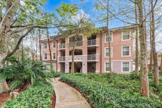 6592 W Sample Road 6592, Coral Springs, FL 33067