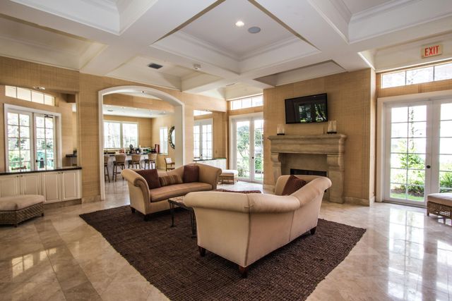 6592 W Sample Road 6592, Coral Springs, FL 33067