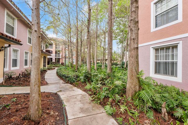 6592 W Sample Road 6592, Coral Springs, FL 33067