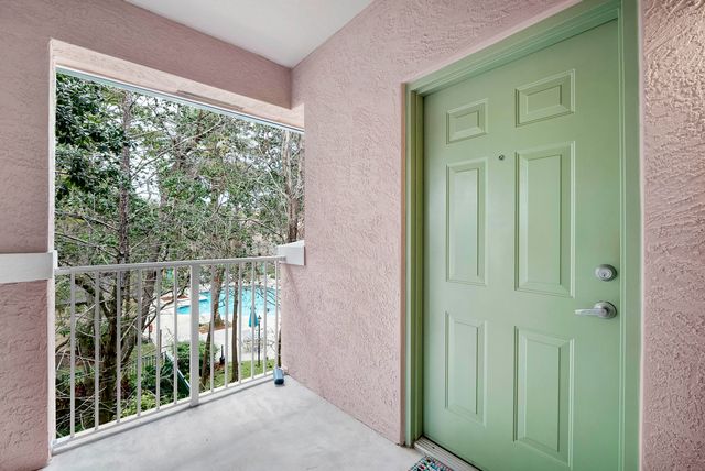 6592 W Sample Road 6592, Coral Springs, FL 33067