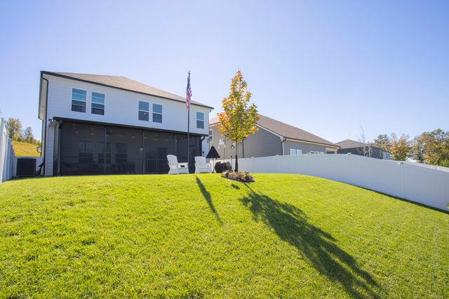 4964 Leesa Ann Ln, Hermitage, TN 37076
