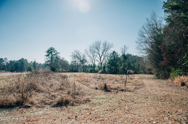 2377 Lyon Landing Road, Elizabethtown, NC 28337