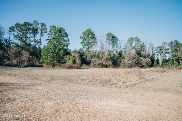 2377 Lyon Landing Road, Elizabethtown, NC 28337