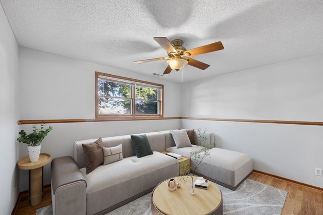 1932 S Village Drive SE, Rochester, MN 55904