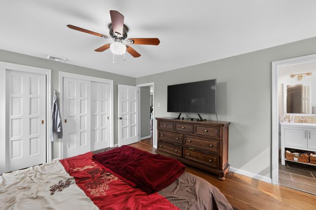 425 WESTFIELD DR, Exton, PA 19341