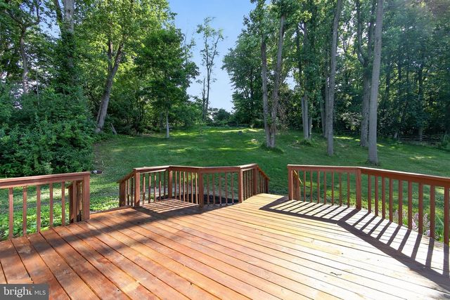 425 WESTFIELD DR, Exton, PA 19341