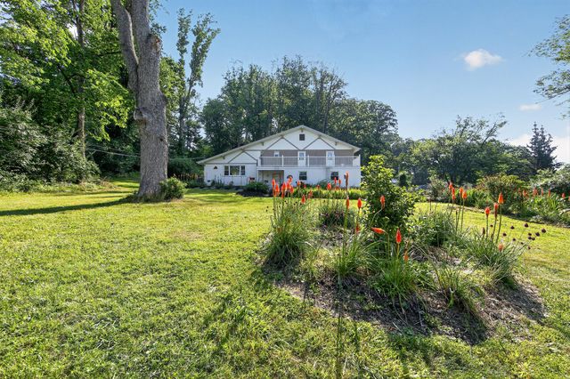 425 WESTFIELD DR, Exton, PA 19341