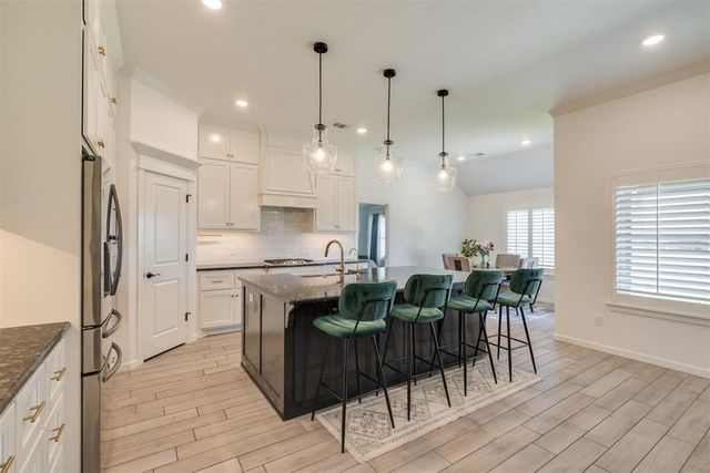 9141 NW 115th Terrace, Yukon, OK 73099