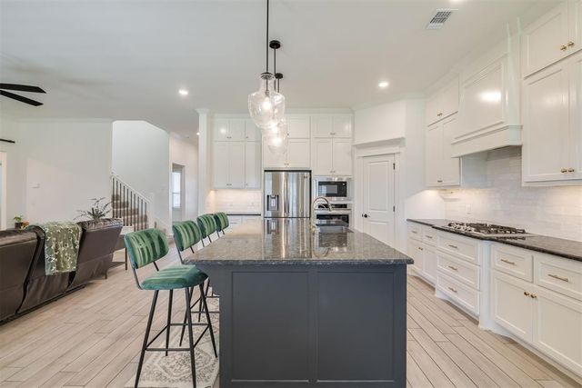 9141 NW 115th Terrace, Yukon, OK 73099