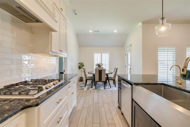 9141 NW 115th Terrace, Yukon, OK 73099