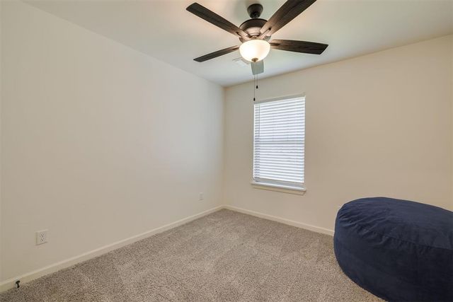9141 NW 115th Terrace, Yukon, OK 73099