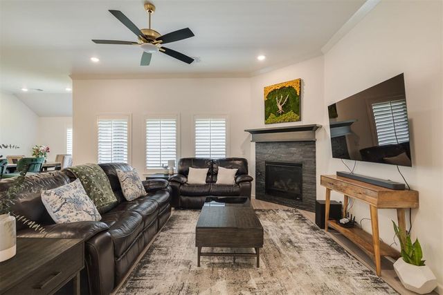 9141 NW 115th Terrace, Yukon, OK 73099