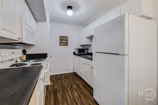 401 N Cromwell Road C6, Savannah, GA 31410