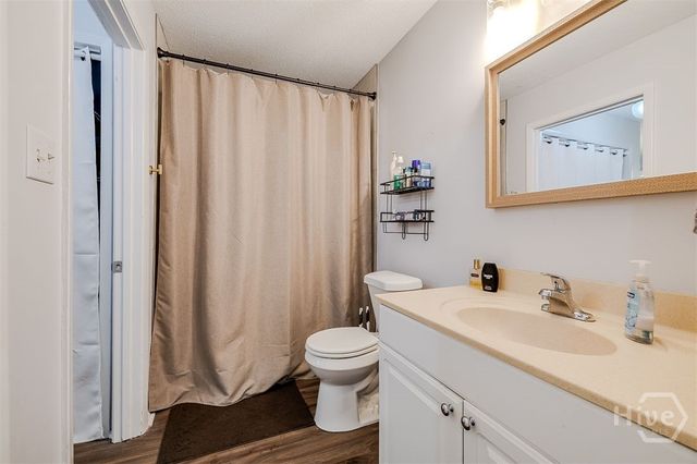 401 N Cromwell Road C6, Savannah, GA 31410