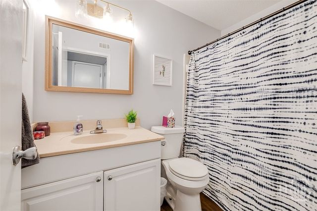 401 N Cromwell Road C6, Savannah, GA 31410