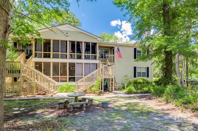 401 N Cromwell Road C6, Savannah, GA 31410