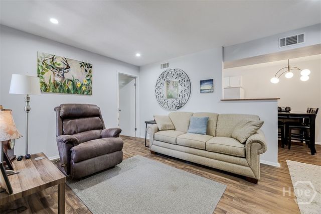 401 N Cromwell Road C6, Savannah, GA 31410